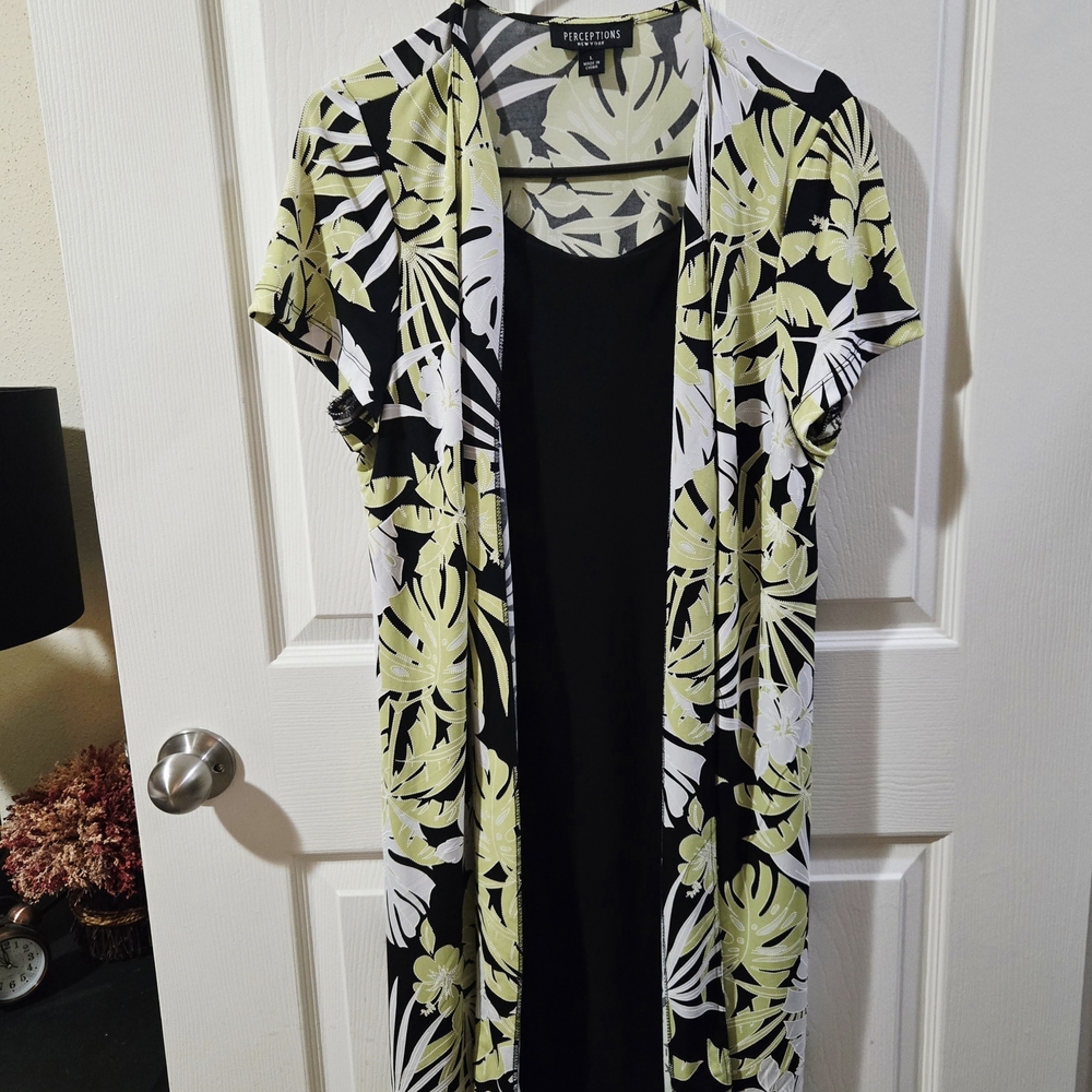 Elegant Black and Green Leaf Print Midi Dress NWOT